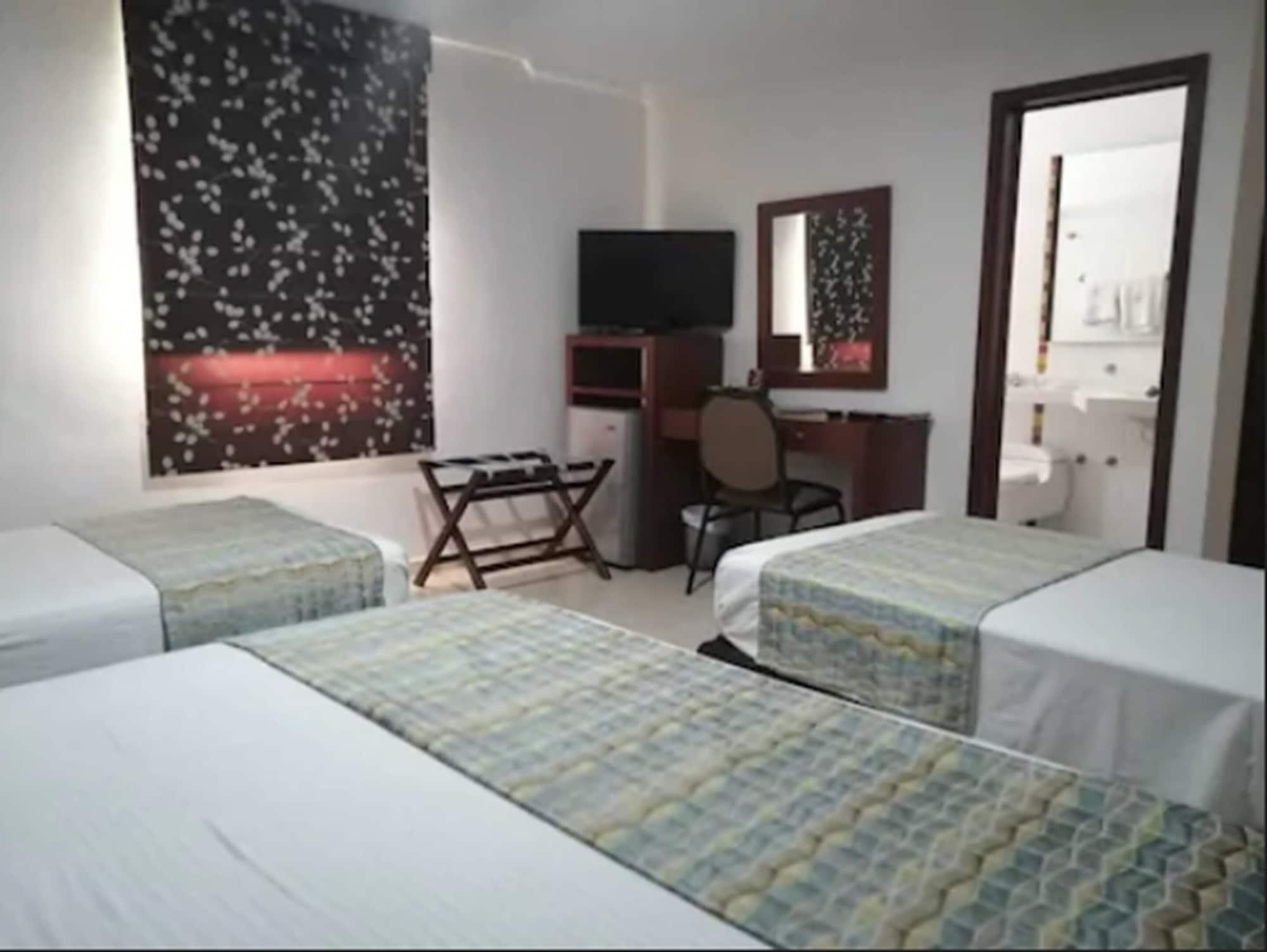 בוקארמנגה Hotel Buena Vista Express מראה חיצוני תמונה