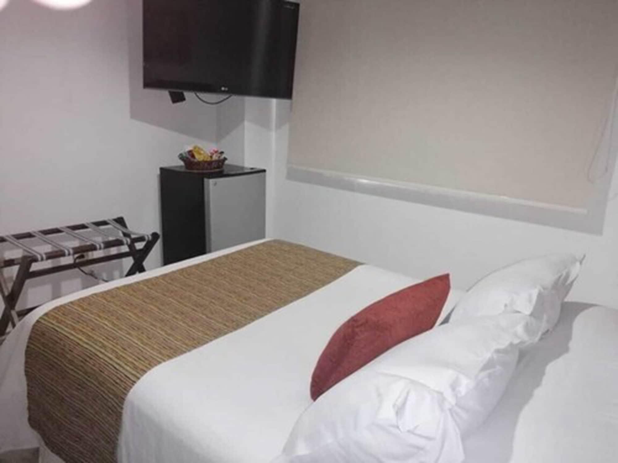 בוקארמנגה Hotel Buena Vista Express מראה חיצוני תמונה
