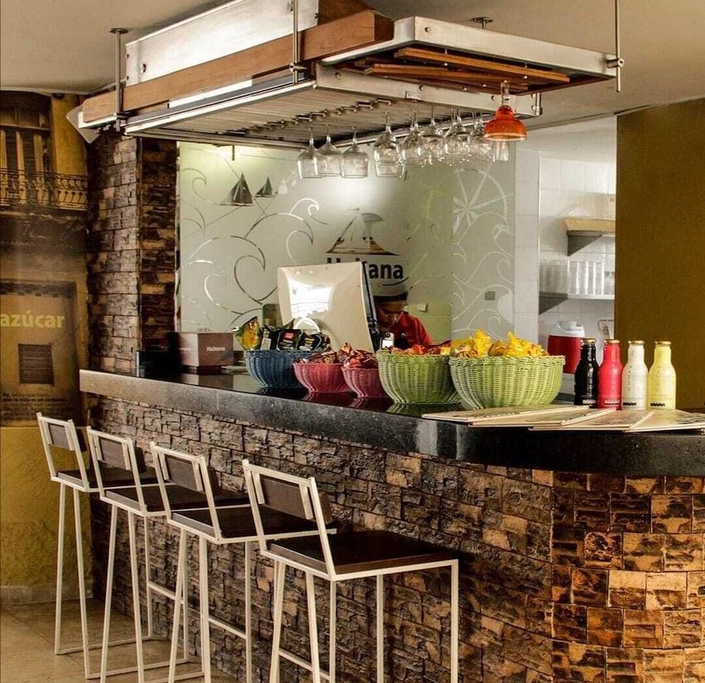 בוקארמנגה Hotel Buena Vista Express מראה חיצוני תמונה