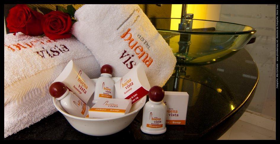 בוקארמנגה Hotel Buena Vista Express מראה חיצוני תמונה