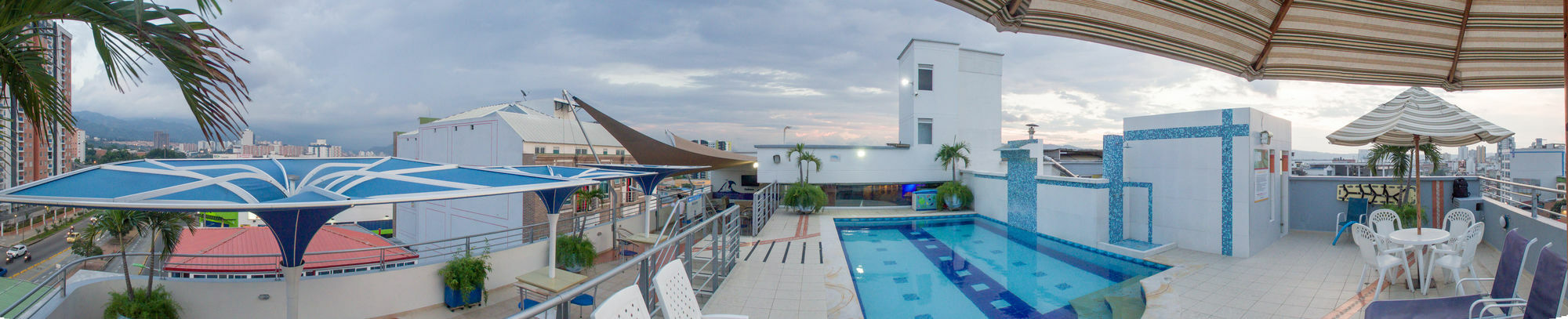 בוקארמנגה Hotel Buena Vista Express מראה חיצוני תמונה